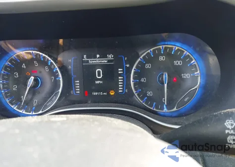 2019 Chrysler Pacifica Touring L z USA, uszkodzony, nr VIN 2C4RC1BG7KR732553